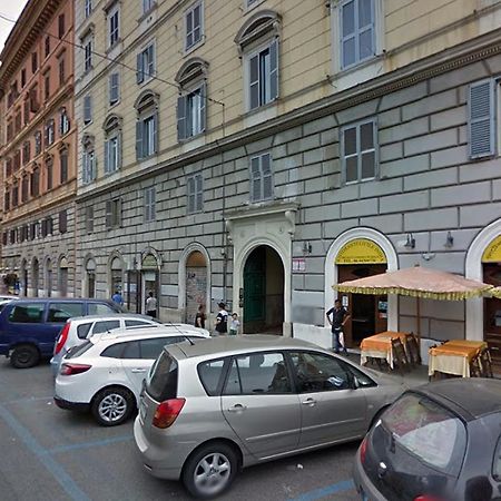 Sacra Domus Apartment Roma Eksteriør bilde